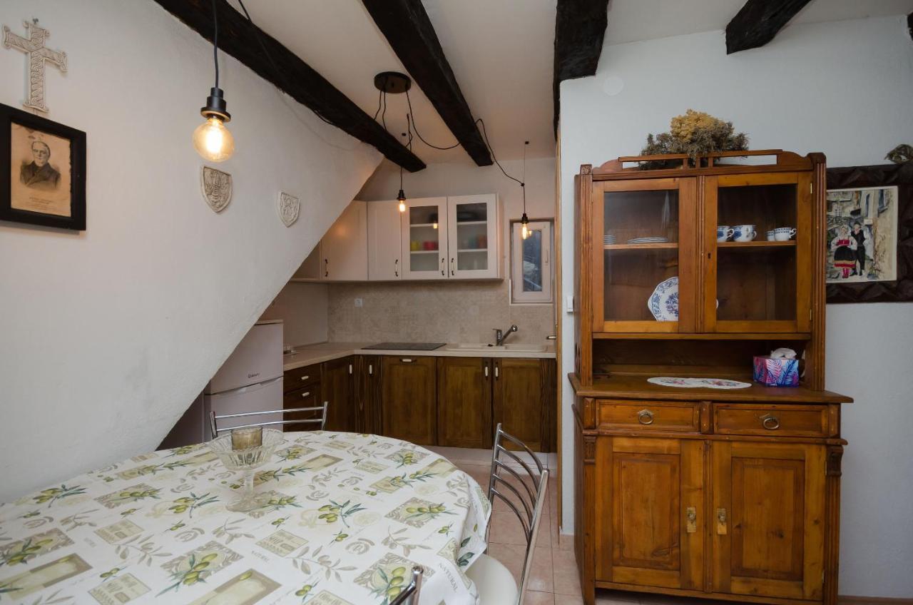 Appartement Under Ancient Roofs Vrbnik